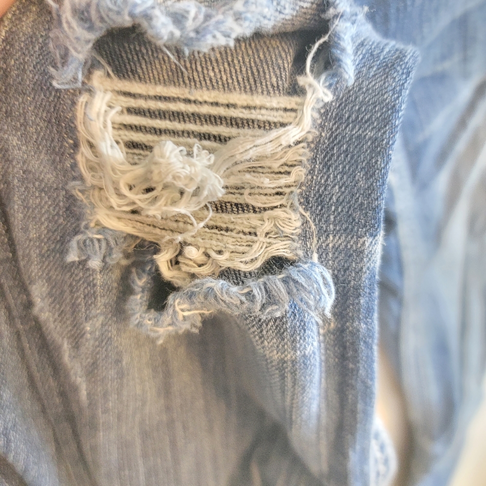 BKE Stella Low Rise Distressed Straight Leg Jeans - Picture 8 of 15